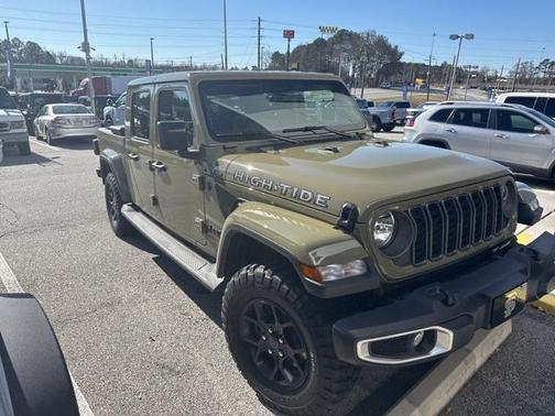 2025 Jeep Gladiator Sport