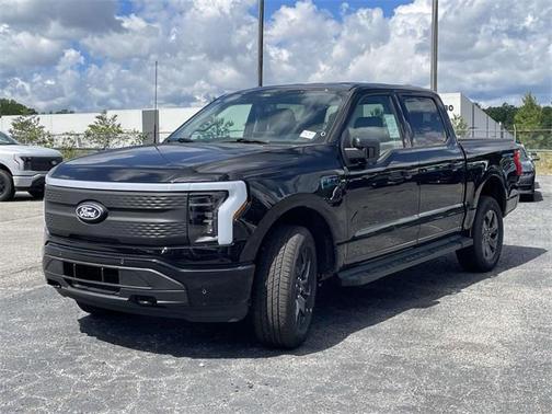 2025 Ford F-150 Lightning Flash