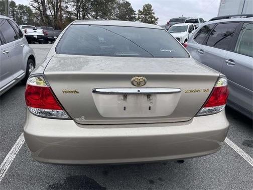 2005 Toyota Camry XLE
