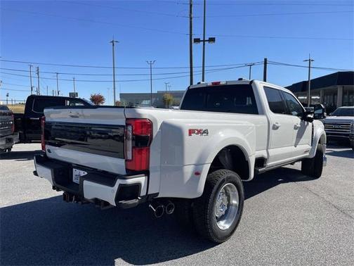 2026 Ford F-450 Platinum