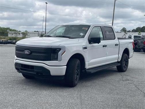 2025 Ford F-150 Lightning XLT