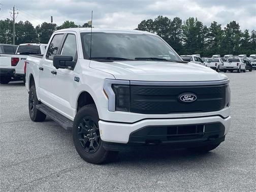 2025 Ford F-150 Lightning XLT