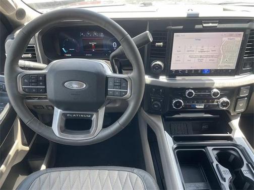 2025 Ford F-350 Platinum