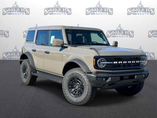 Gray 2026 Ford Bronco Outer Banks