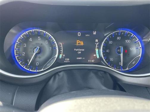 2023 Chrysler Pacifica Touring-L