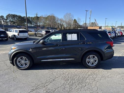 2024 Ford Explorer XLT