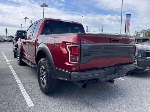 Ruby Red Metallic Tinted Clearcoat 2017 Ford F-150 Raptor