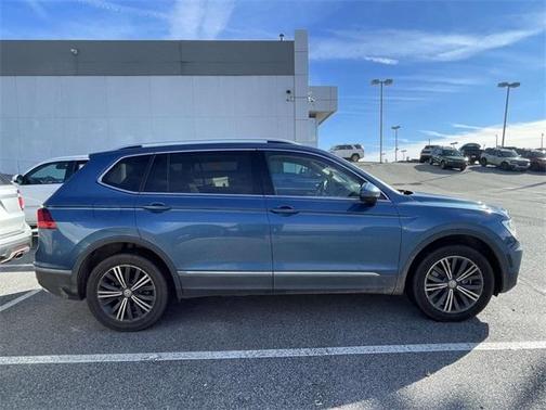 2019 Volkswagen Tiguan 2.0T SEL