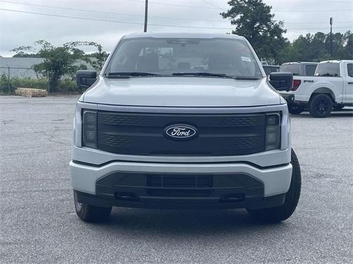 2025 Ford F-150 Lightning XLT