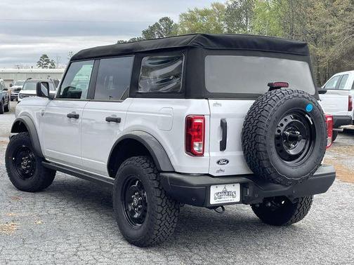 Oxford White 2026 Ford Bronco Big Bend