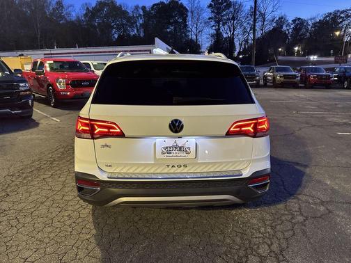 2022 Volkswagen Taos 1.5T SE