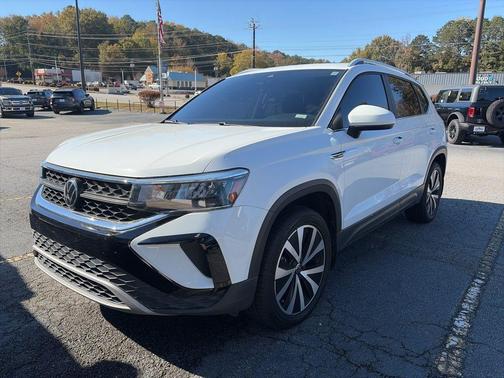 2022 Volkswagen Taos 1.5T SE