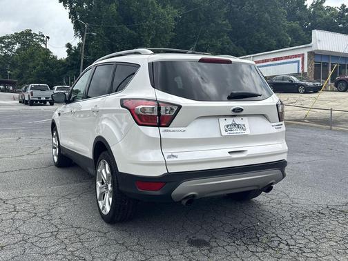 White Platinum Clearcoat Metallic 2018 Ford Escape Titanium