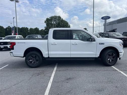 2025 Ford F-150 Lightning Flash