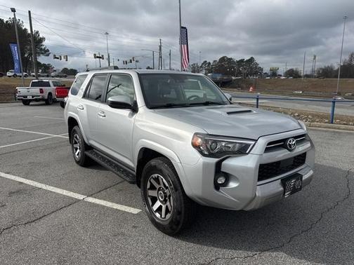 2024 Toyota 4Runner TRD Off Road