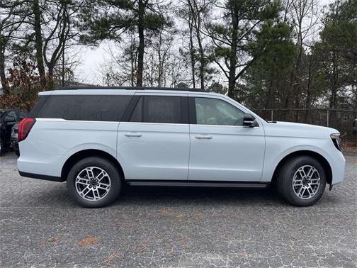 2026 Ford Expedition Max ACTIVE