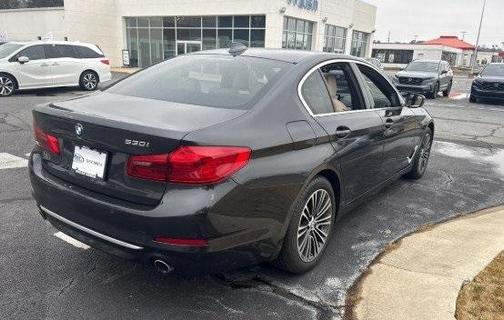 2020 BMW 530 i