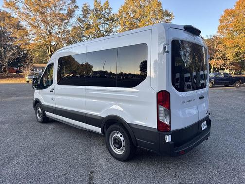 2025 Ford Transit-350 XLT 148 WB Medium Roof Passenger