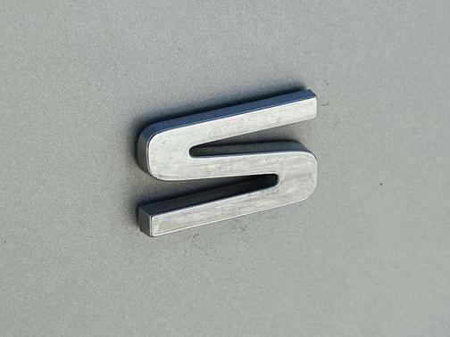 Sparkling Silver 2021 Kia Sorento S