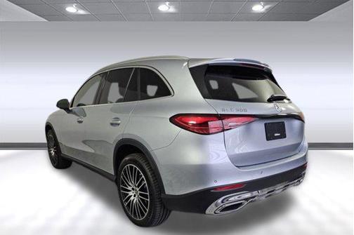 2025 Mercedes-Benz GLC 300 Base