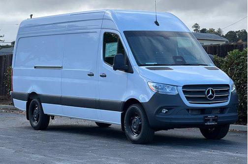 2026 Mercedes-Benz Sprinter 2500 High Roof