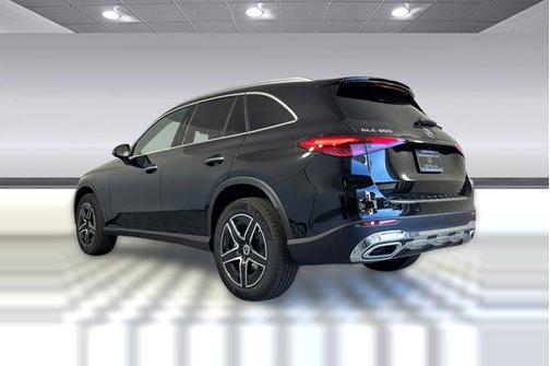 2026 Mercedes-Benz GLC 300 4MATIC