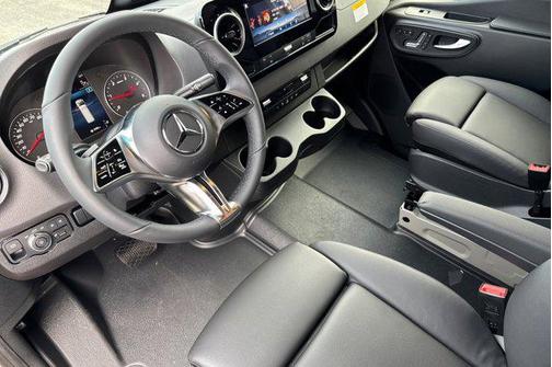 2026 Mercedes-Benz Sprinter 2500 Standard Roof