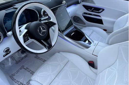 2026 Mercedes-Benz Maybach SL 680 Monogram Series 4MATIC