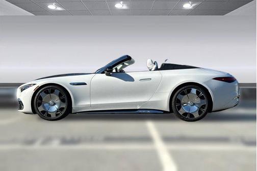 2026 Mercedes-Benz Maybach SL 680 Monogram Series 4MATIC