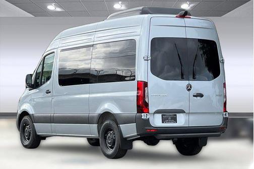 2025 Mercedes-Benz Sprinter 2500 Standard Roof