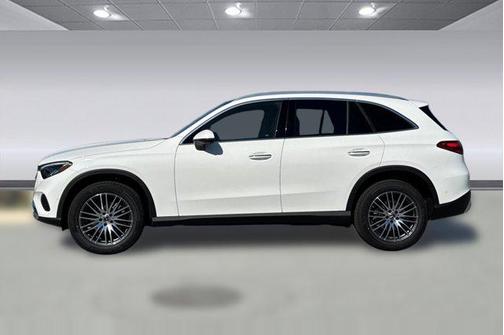 Polar White 2026 Mercedes-Benz GLC 300 4MATIC