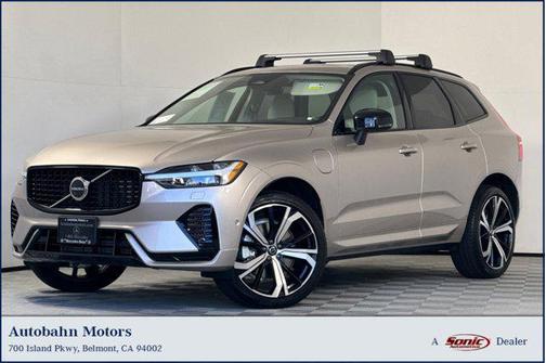 2025 Volvo XC60 Plug-In Hybrid T8 Ultra