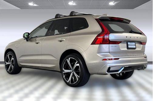 2025 Volvo XC60 Plug-In Hybrid T8 Ultra