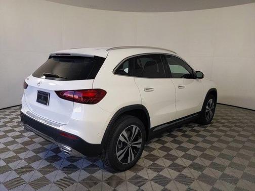 2025 Mercedes-Benz GLA 250 Base