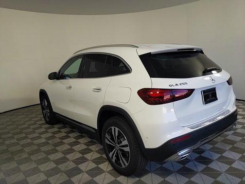 2025 Mercedes-Benz GLA 250 Base