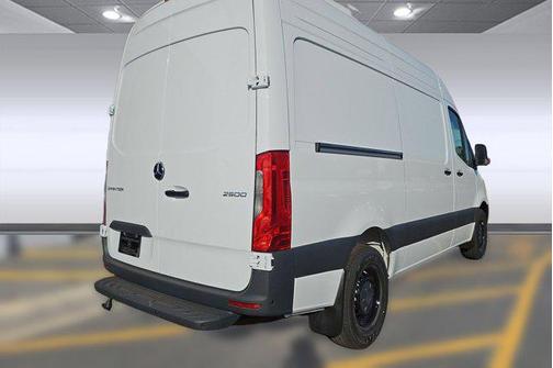 2025 Mercedes-Benz Sprinter 2500 Standard Roof