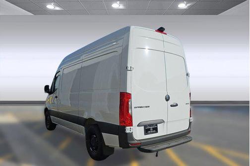 2025 Mercedes-Benz Sprinter 2500 Standard Roof
