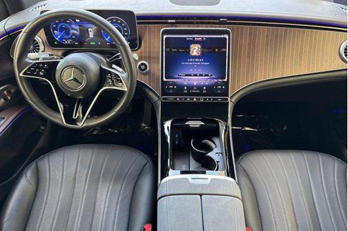 MANUFAKTUR Diamond White Metallic 2023 Mercedes-Benz EQS 450 4MATIC