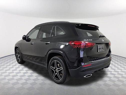 2025 Mercedes-Benz GLA 250 4MATIC
