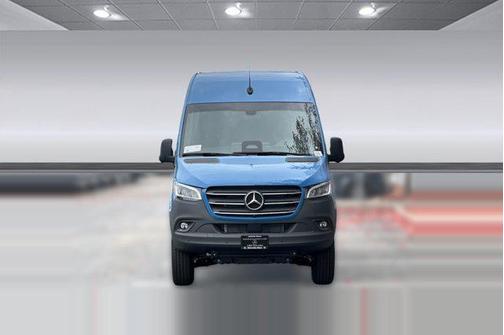 2025 Mercedes-Benz Sprinter 2500 Standard Roof