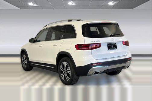 Polar White 2026 Mercedes-Benz GLB 250 Base