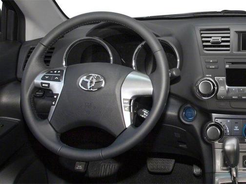 Blizzard Pearl 2013 Toyota Highlander Hybrid Base