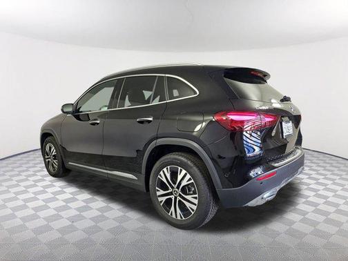 2025 Mercedes-Benz GLA 250 Base