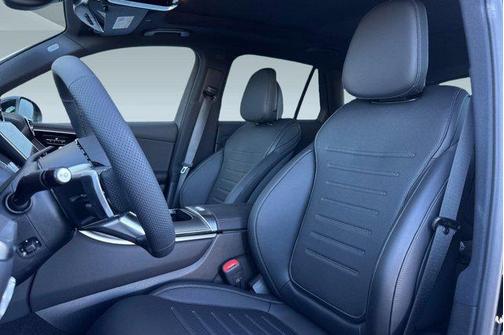 Black 2026 Mercedes-Benz GLC 300 4MATIC
