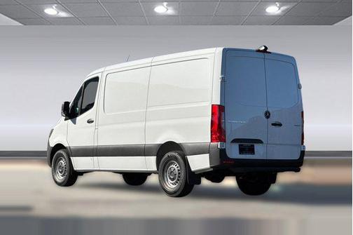 2026 Mercedes-Benz Sprinter 2500 Standard Roof