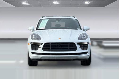2020 Porsche Macan Turbo