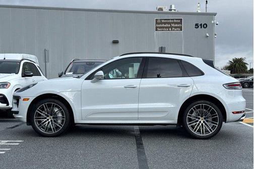 2020 Porsche Macan Turbo