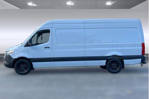 2026 Mercedes-Benz Sprinter 2500 High Roof