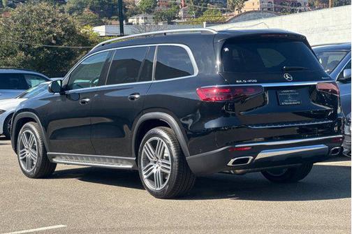 2026 Mercedes-Benz GLS 450 4MATIC
