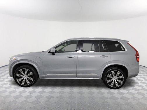 2024 Volvo XC90 Recharge Plug-In Hybrid T8 Ultimate Bright Theme 7-Seater
